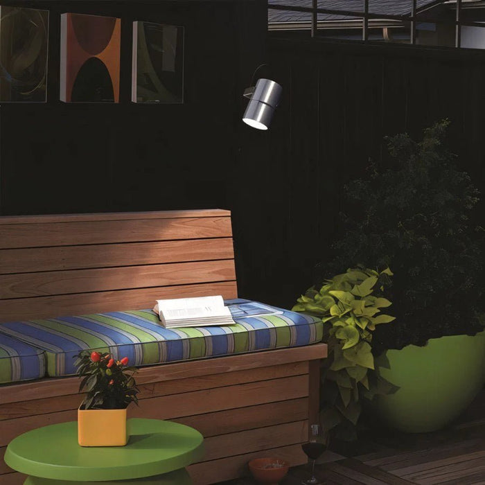 Best Outdoor Spotlights And How To Use Them - Residence Supply