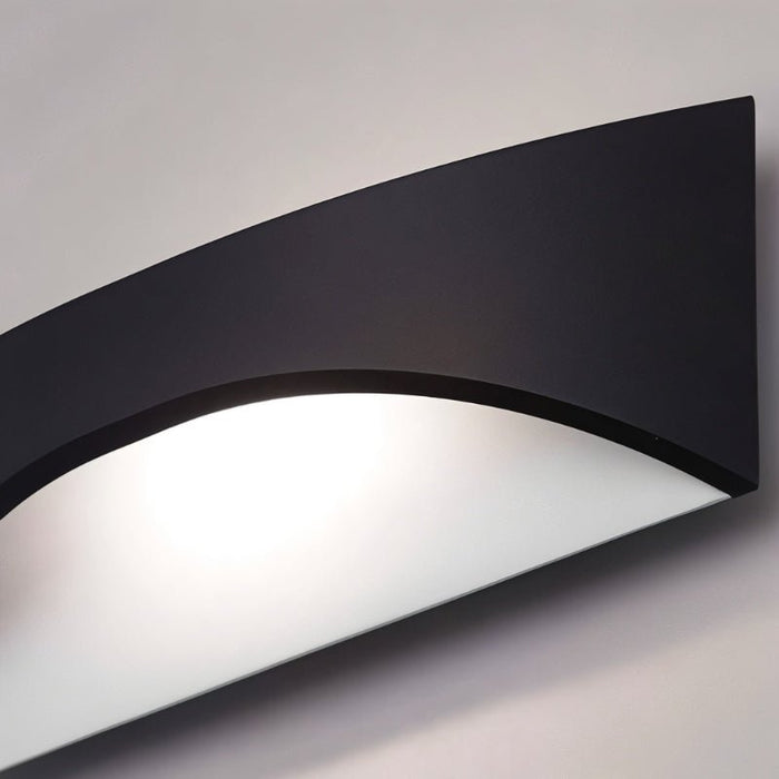 Moniro Outdoor Wall Light - Residence Supply