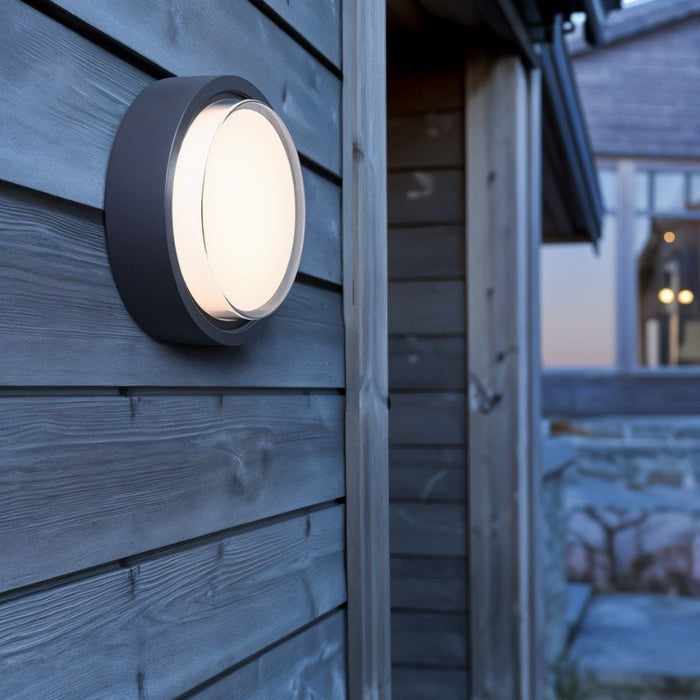 Phosara Outdoor Wall Lamp - Residence Supply