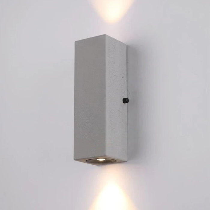 Oaksa Outdoor Wall Lamp - Residence Supply